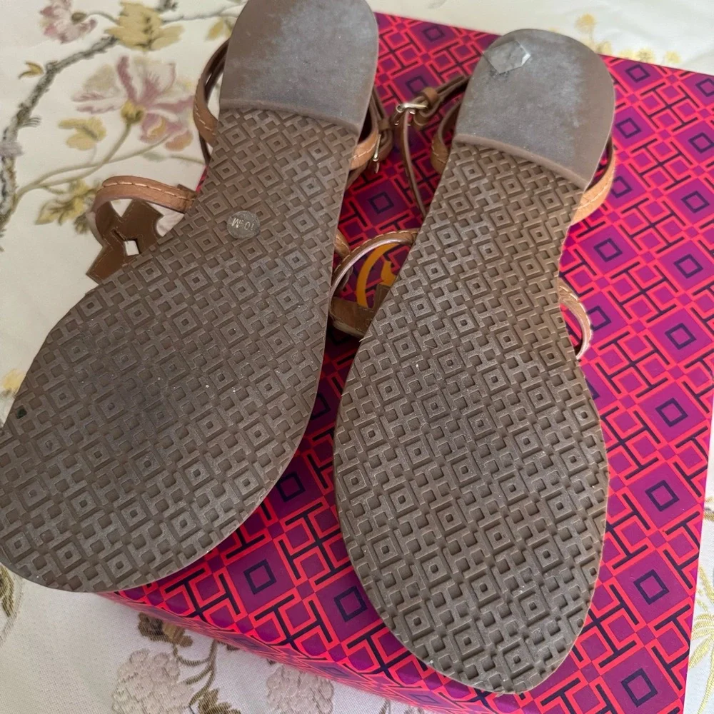 Tory Burch Chandler Flat Sandal - SIZE 10.5